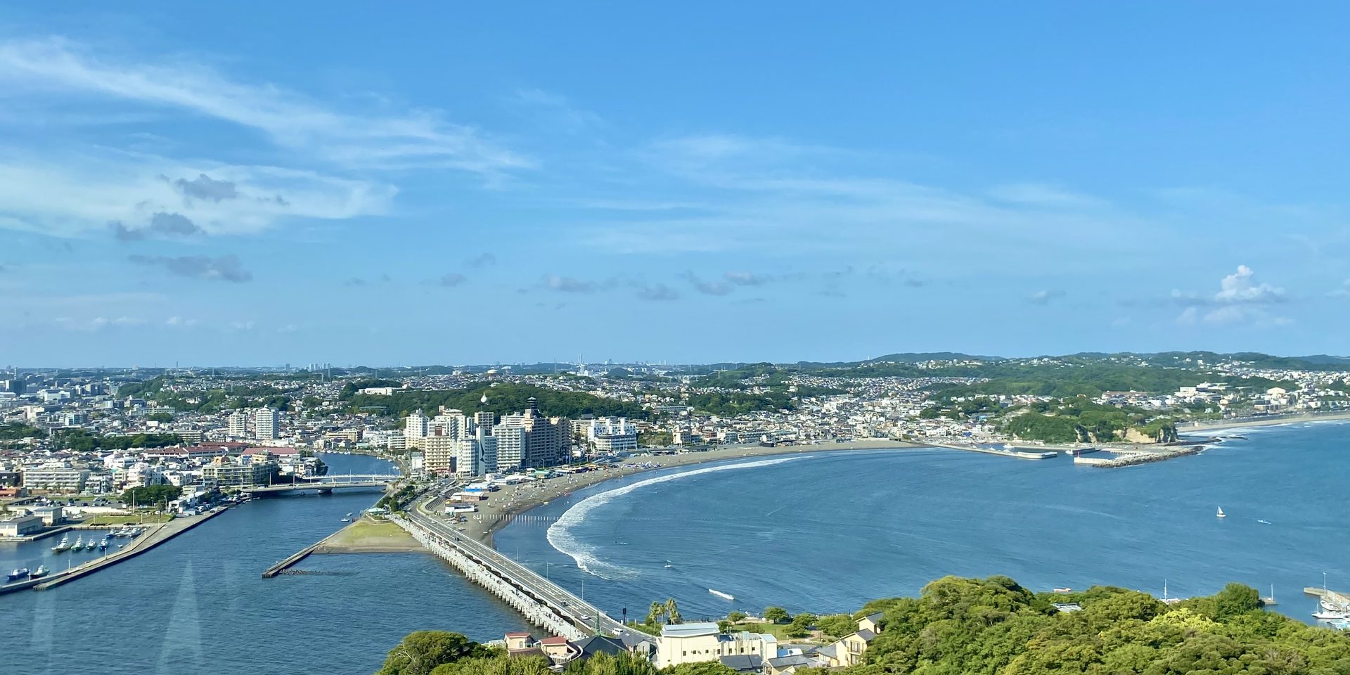 藤沢の海岸沿いの街並み